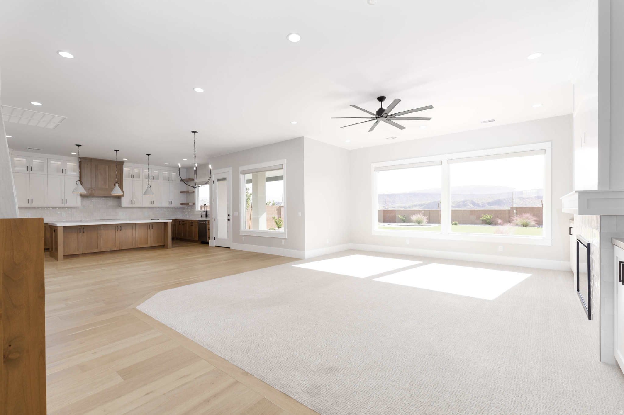 RED MESA AT SUNRISE VALLEY 3 - Residential