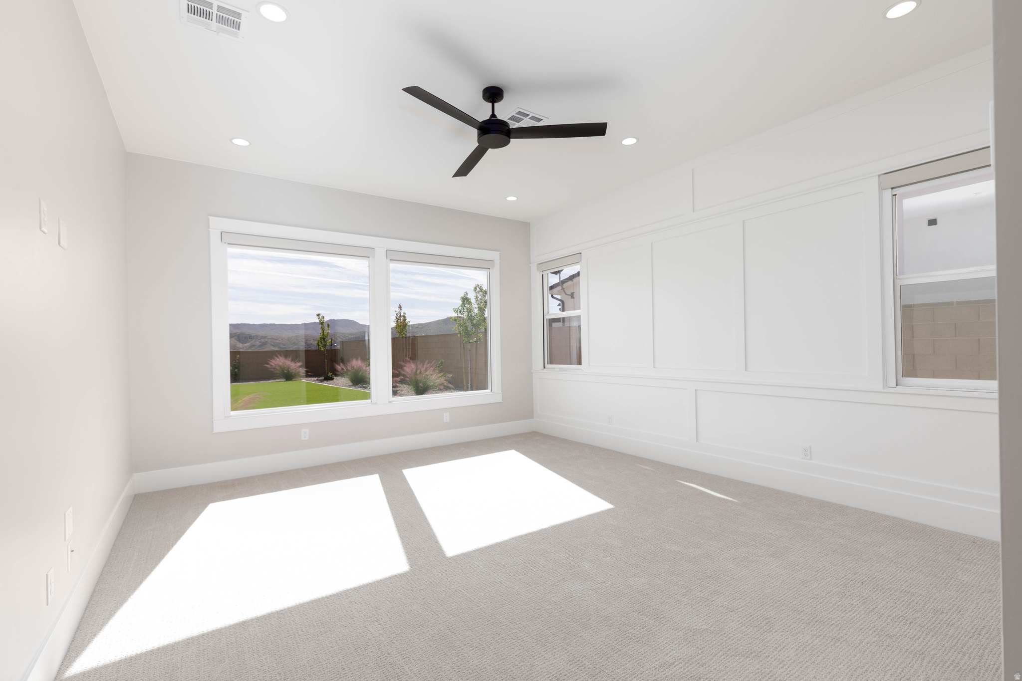 RED MESA AT SUNRISE VALLEY 3 - Residential