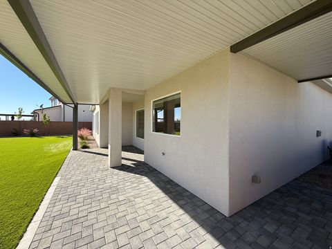 Tiny photo for 2786 E FRESHET DR, Washington, UT 84780 (MLS # 2120597)