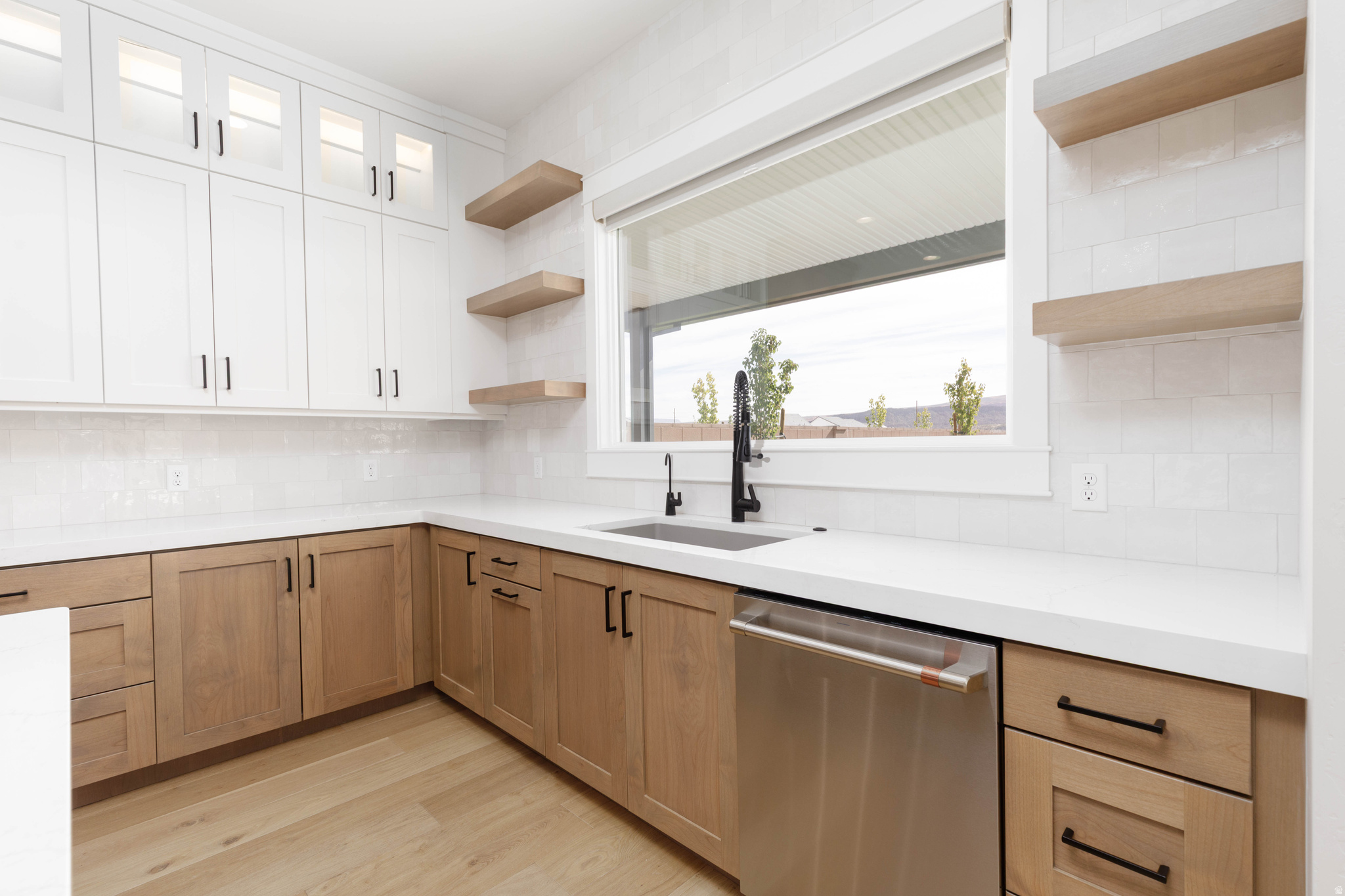 RED MESA AT SUNRISE VALLEY 3 - Residential