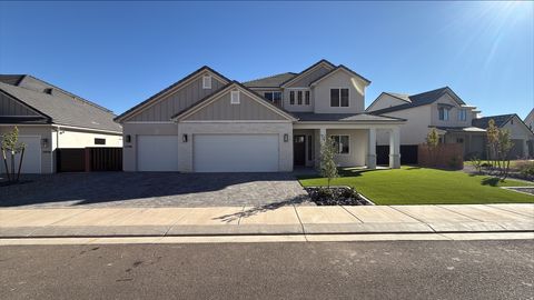 Photo of 2786 E FRESHET DR, Washington, UT 84780 (MLS # 2120597)