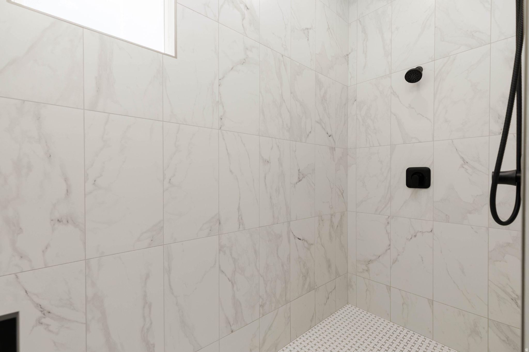 RED MESA AT SUNRISE VALLEY 3 - Residential