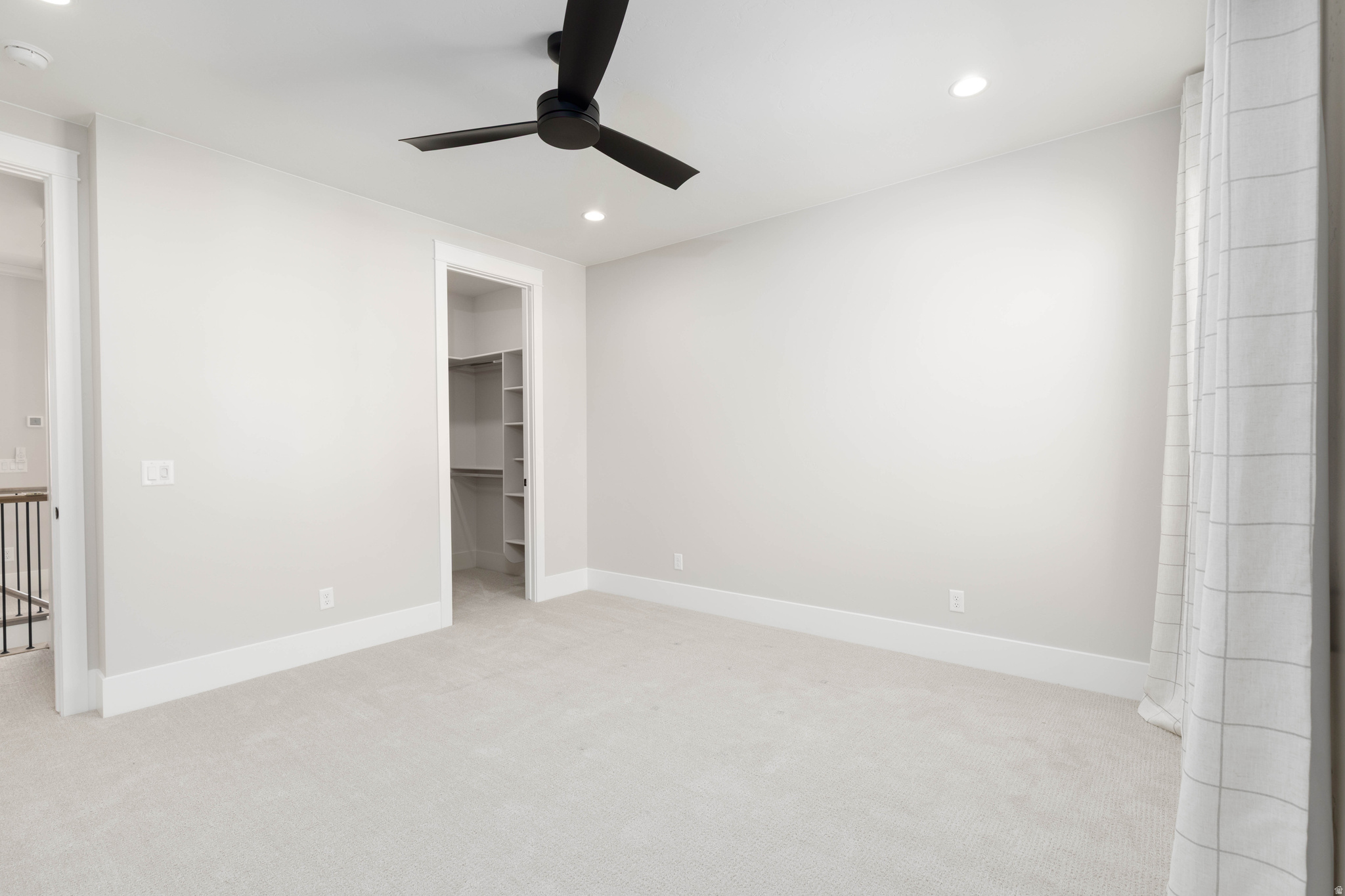 RED MESA AT SUNRISE VALLEY 3 - Residential