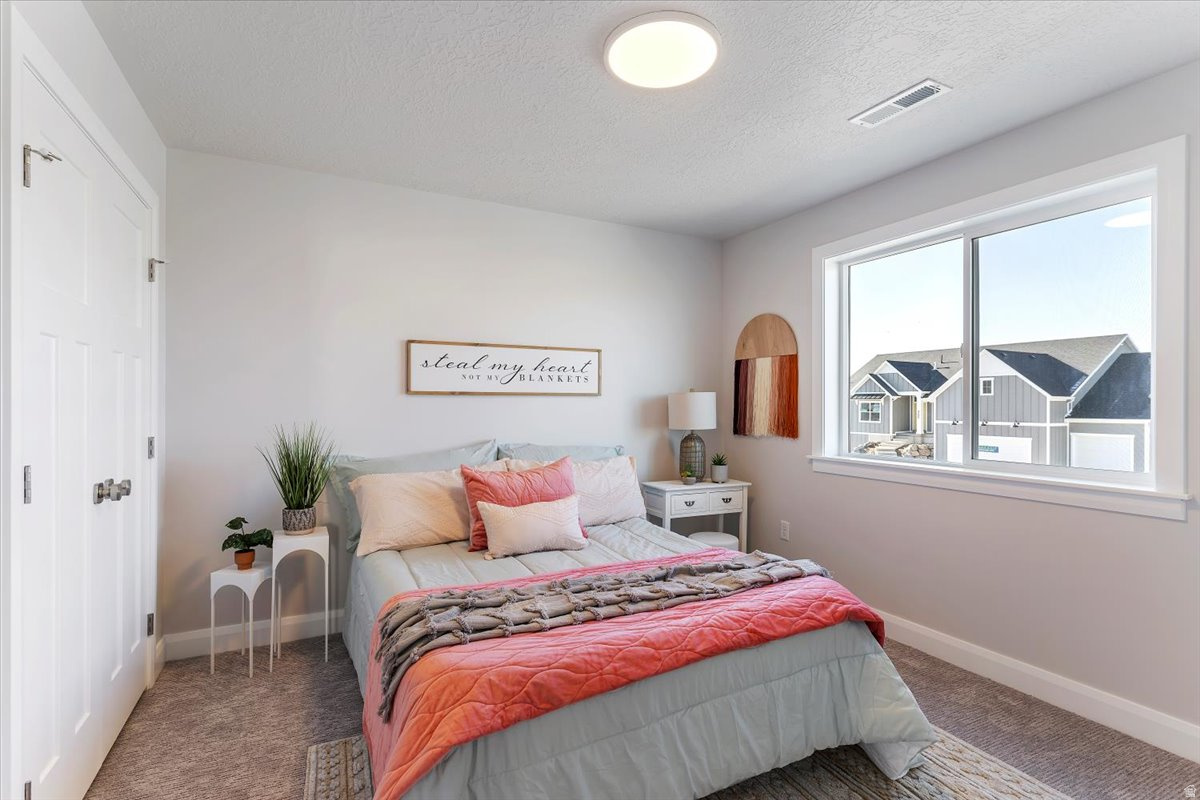 WEST RIDGE ESTATES - Residential