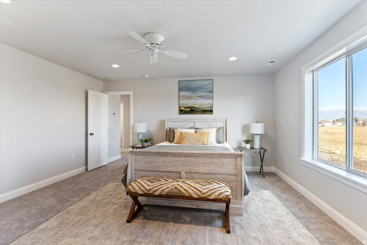 WEST RIDGE ESTATES - Residential