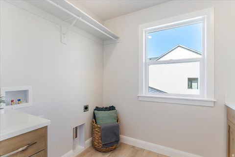 Tiny photo for 3218 S 4950 W, West Haven, UT 84401 (MLS # 2127195)