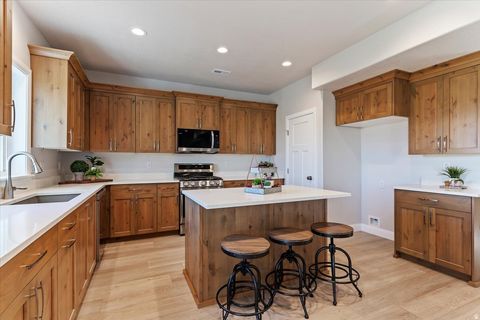 Tiny photo for 3218 S 4950 W, West Haven, UT 84401 (MLS # 2127195)