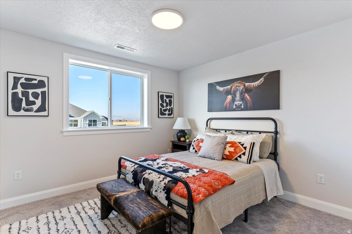 WEST RIDGE ESTATES - Residential