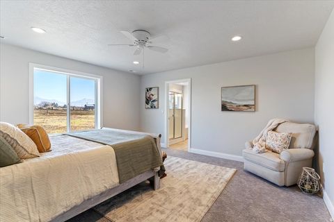 Tiny photo for 3218 S 4950 W, West Haven, UT 84401 (MLS # 2127195)