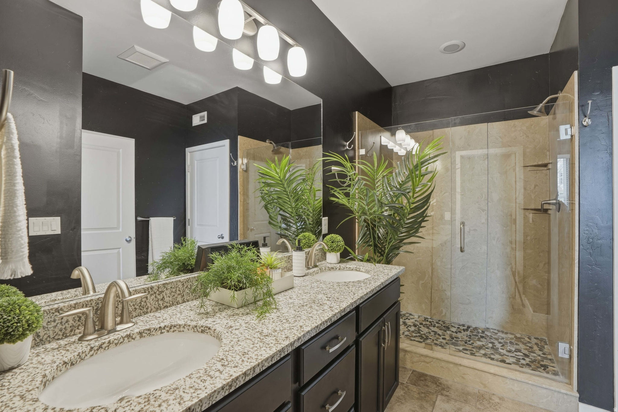 KENNECOTT - Residential