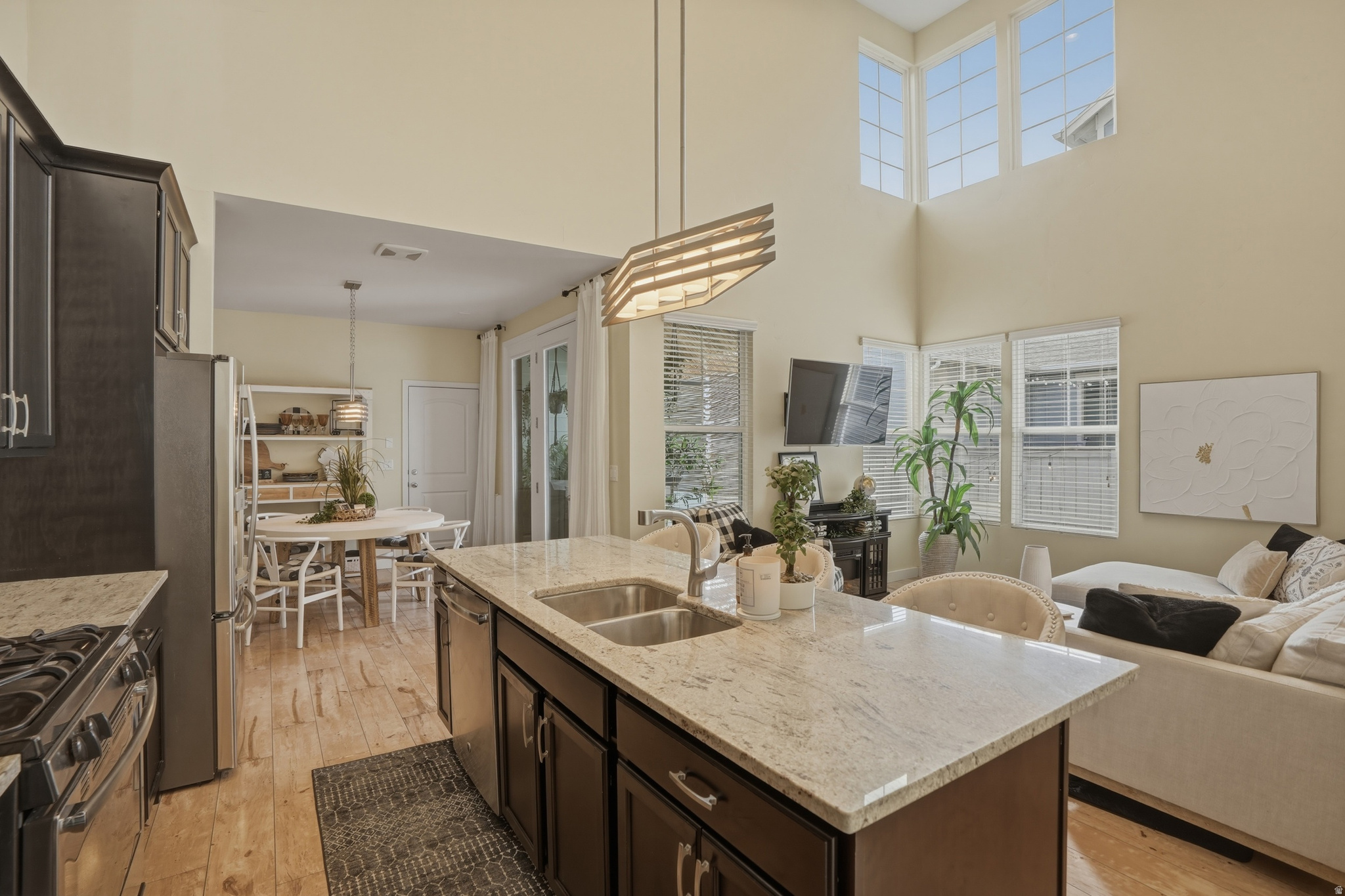 KENNECOTT - Residential