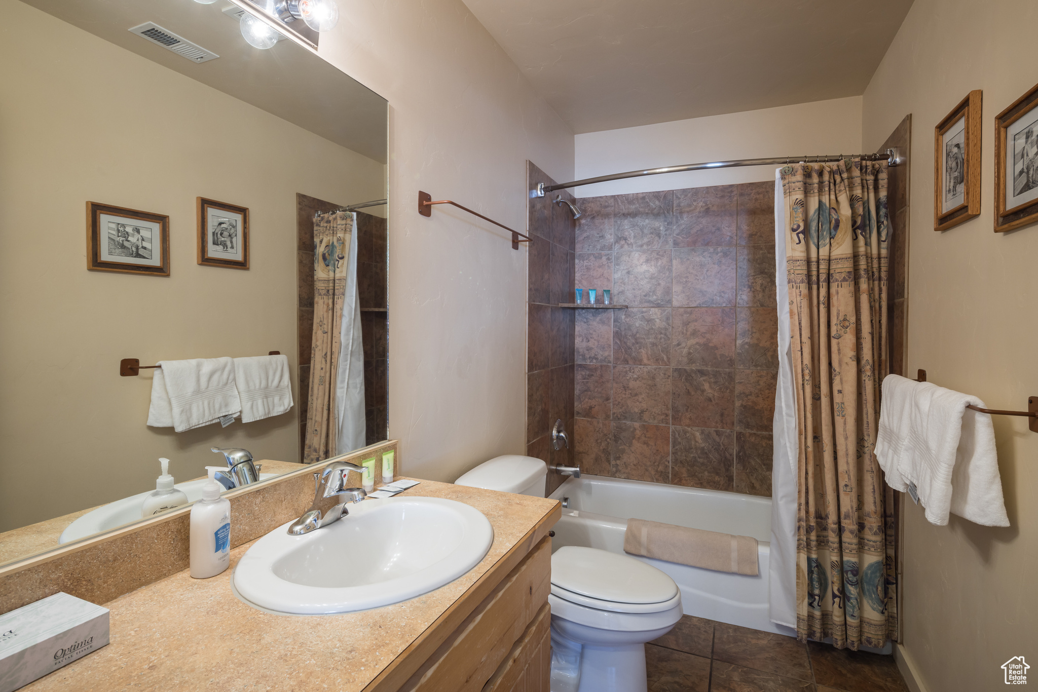 RIM VILLAGE - Residential