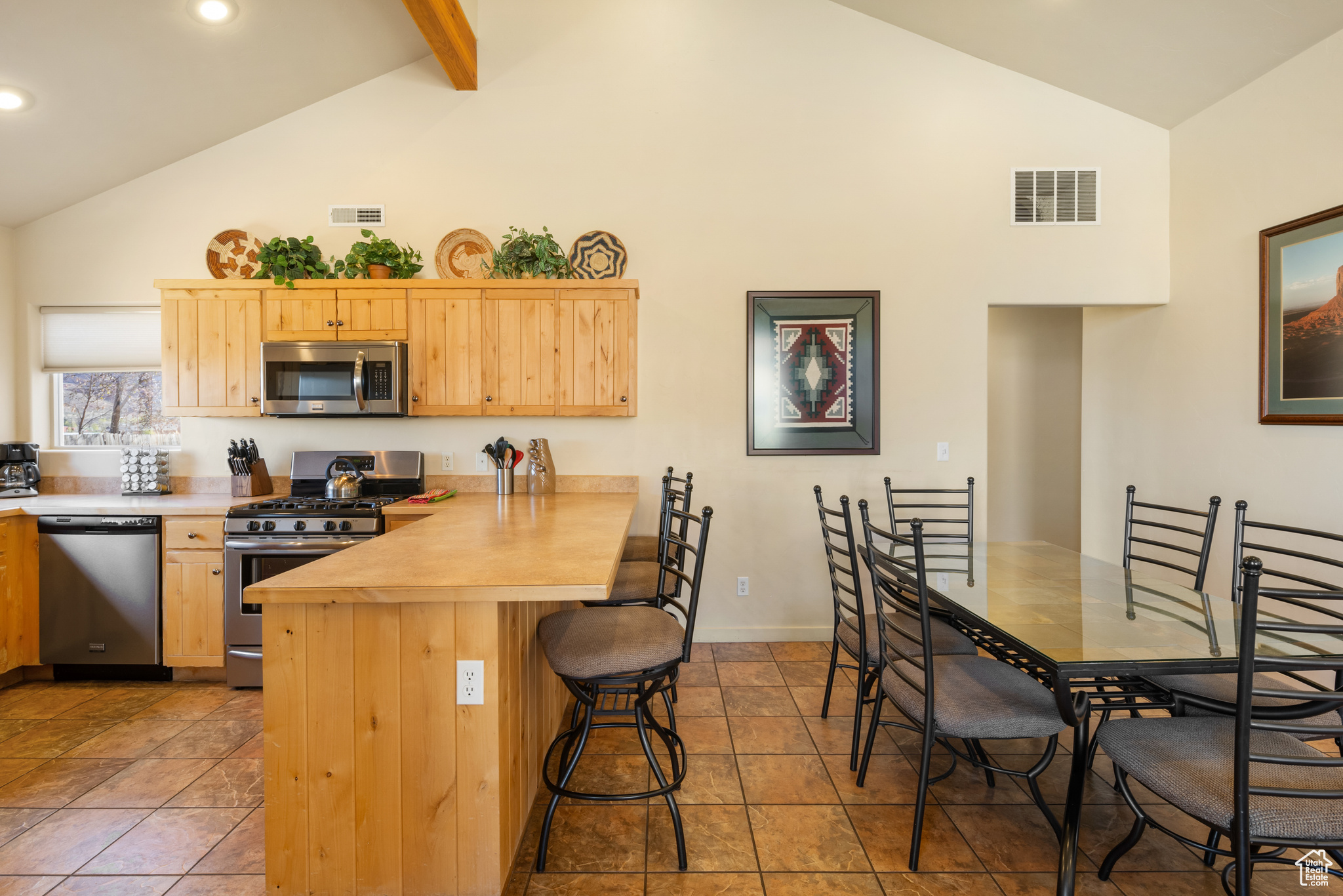 RIM VILLAGE - Residential