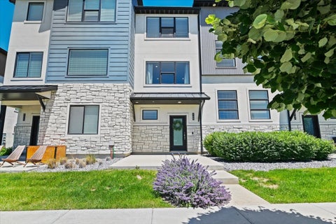 Townhouse For Sale - 768 W Harvest Glen Rd<br/> American Fork, UT 84003