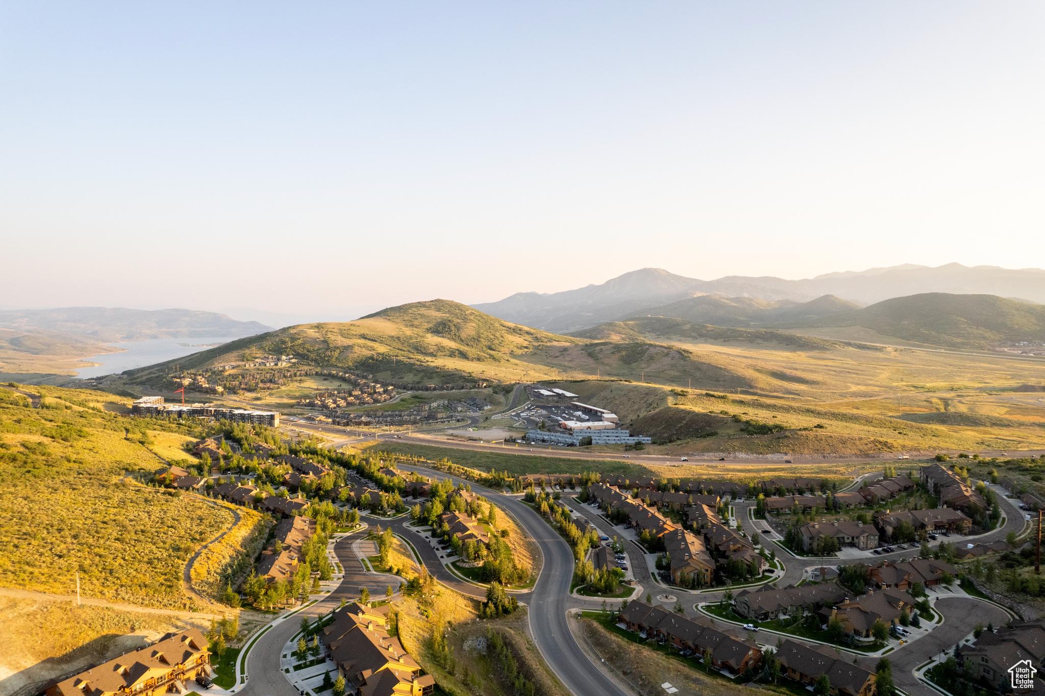 BLACK ROCK RIDGE - Residential