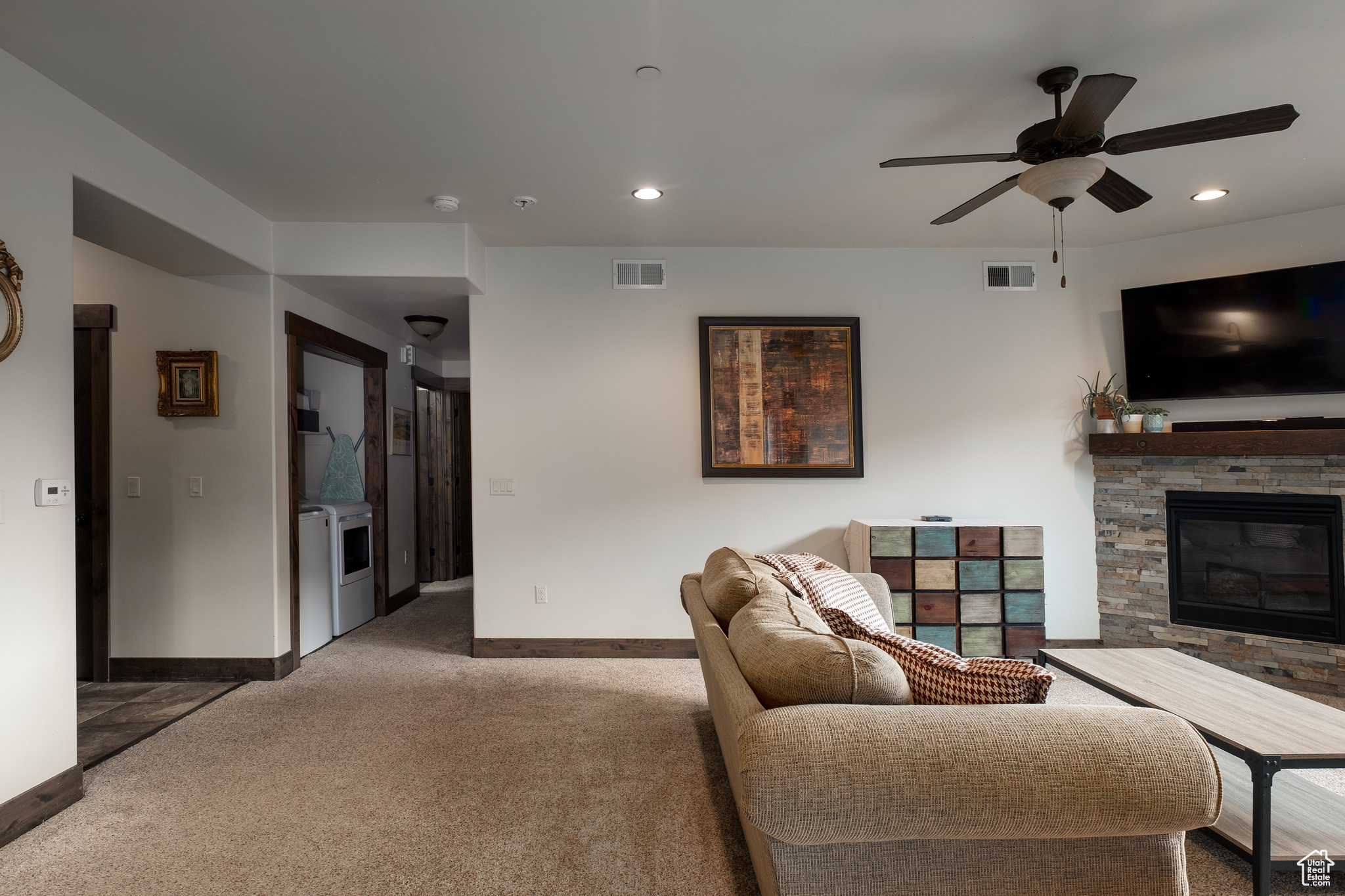 BLACK ROCK RIDGE - Residential