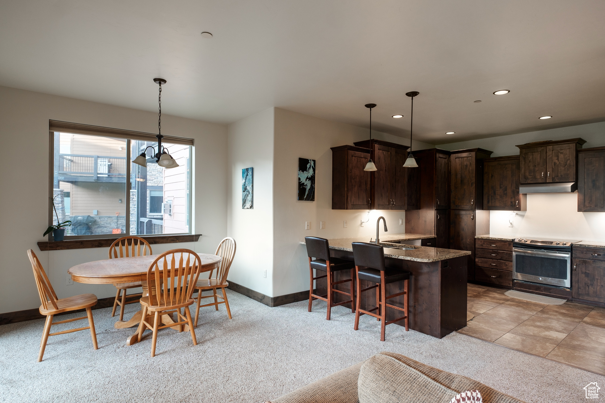 BLACK ROCK RIDGE - Residential