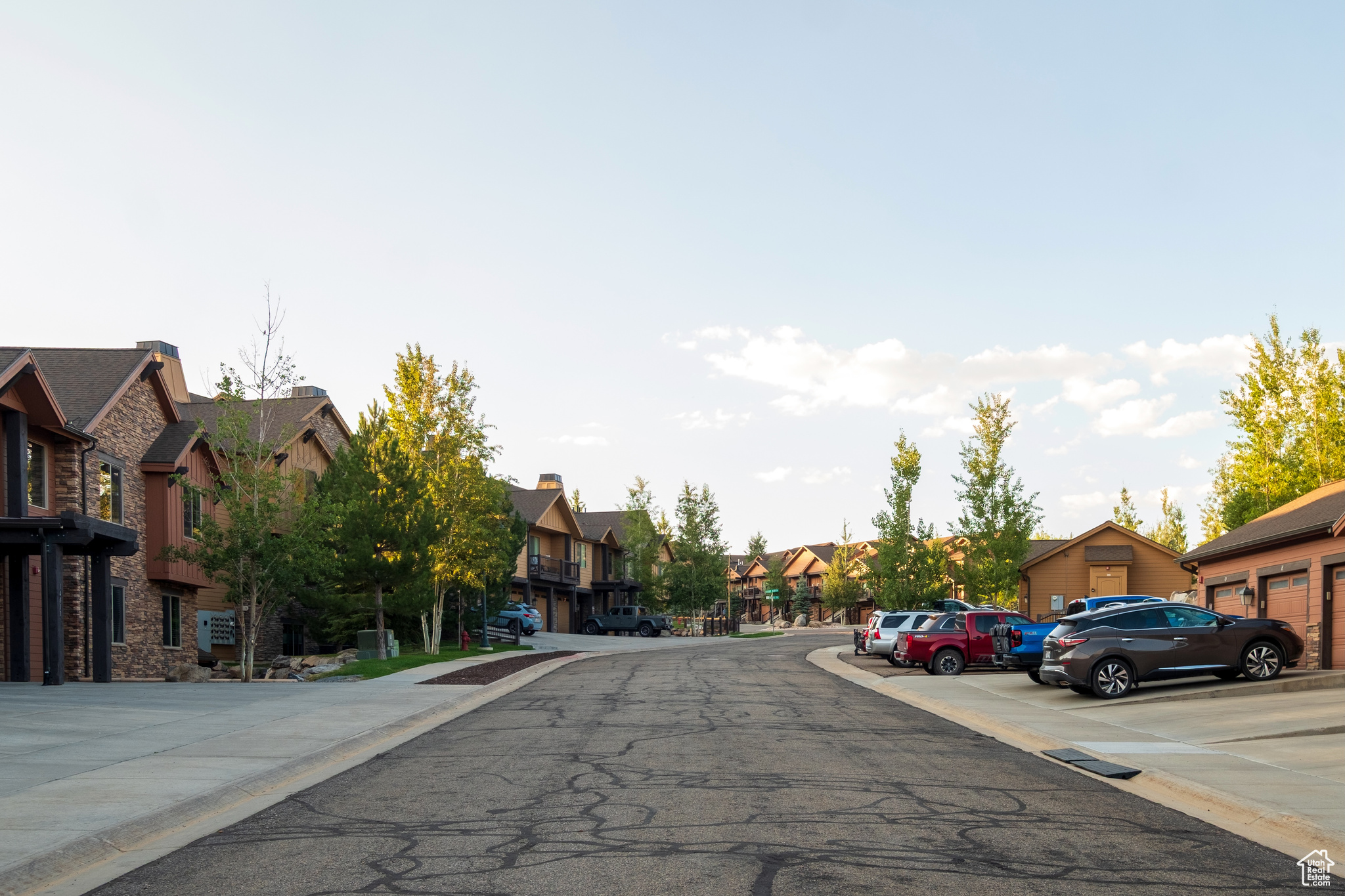 BLACK ROCK RIDGE - Residential