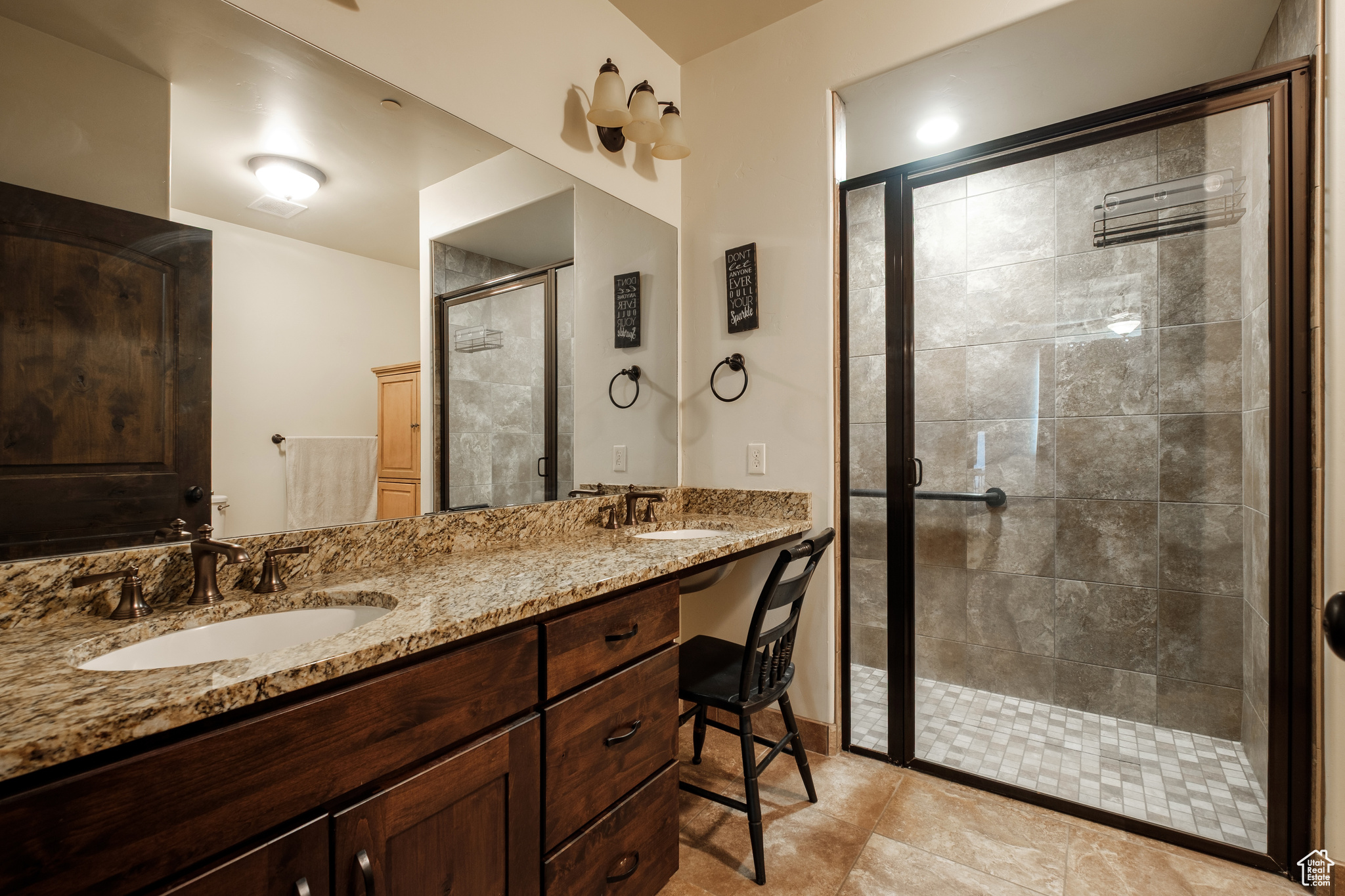 BLACK ROCK RIDGE - Residential