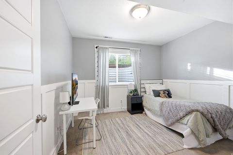 Tiny photo for 311 APPLE LEAF AVE, Kaysville, UT 84037 (MLS # 2154647)