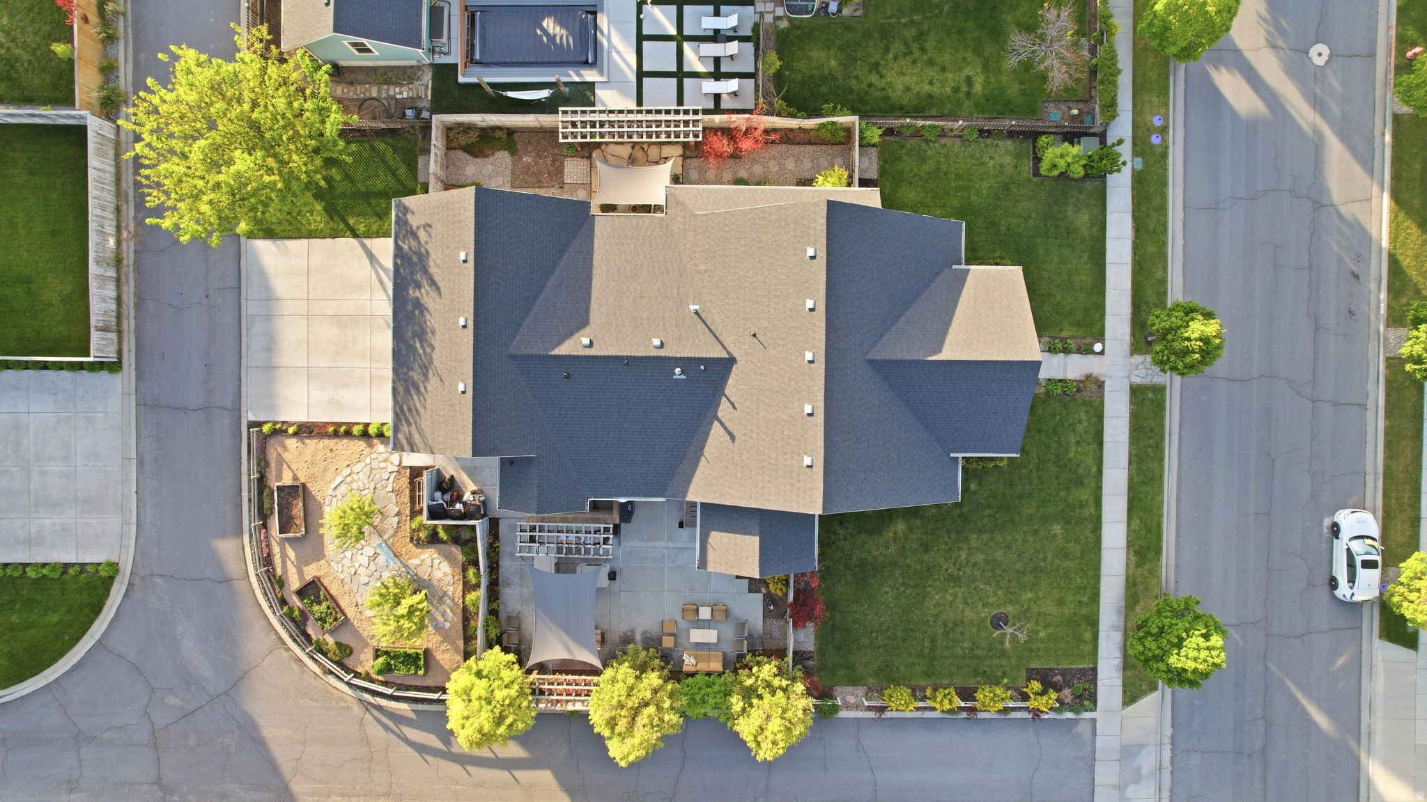 HILL FARMS - Residential