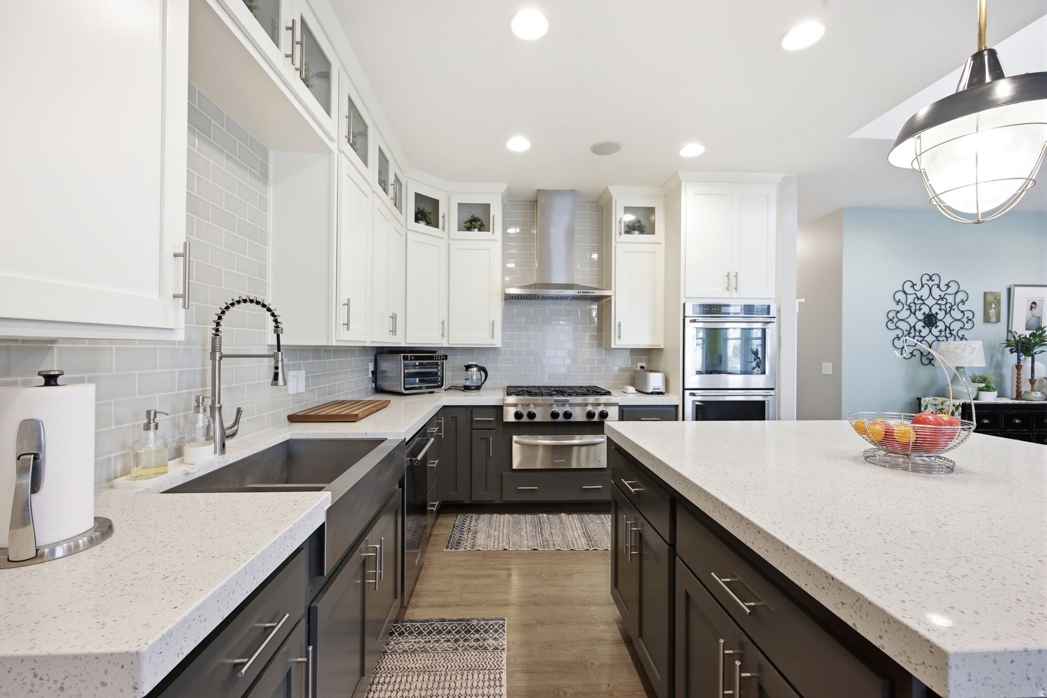 HILL FARMS - Residential