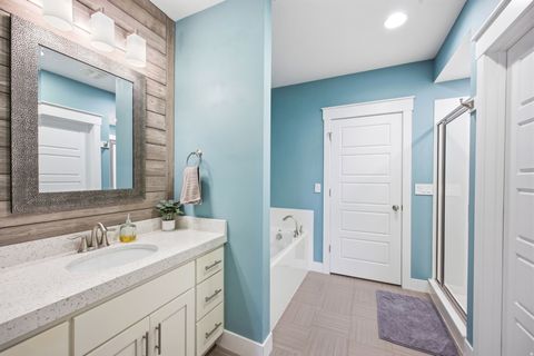 Tiny photo for 311 APPLE LEAF AVE, Kaysville, UT 84037 (MLS # 2154647)