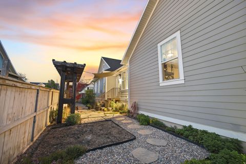 Tiny photo for 311 APPLE LEAF AVE, Kaysville, UT 84037 (MLS # 2154647)