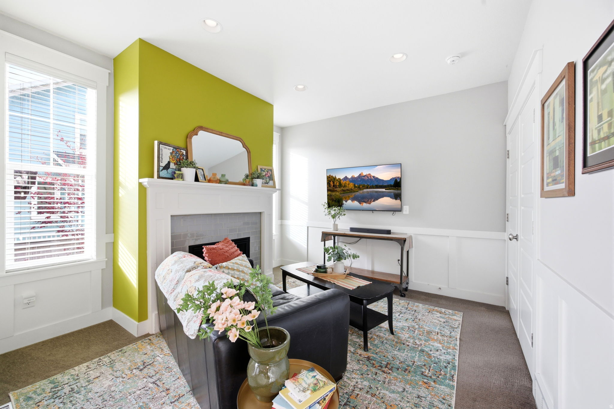 HILL FARMS - Residential