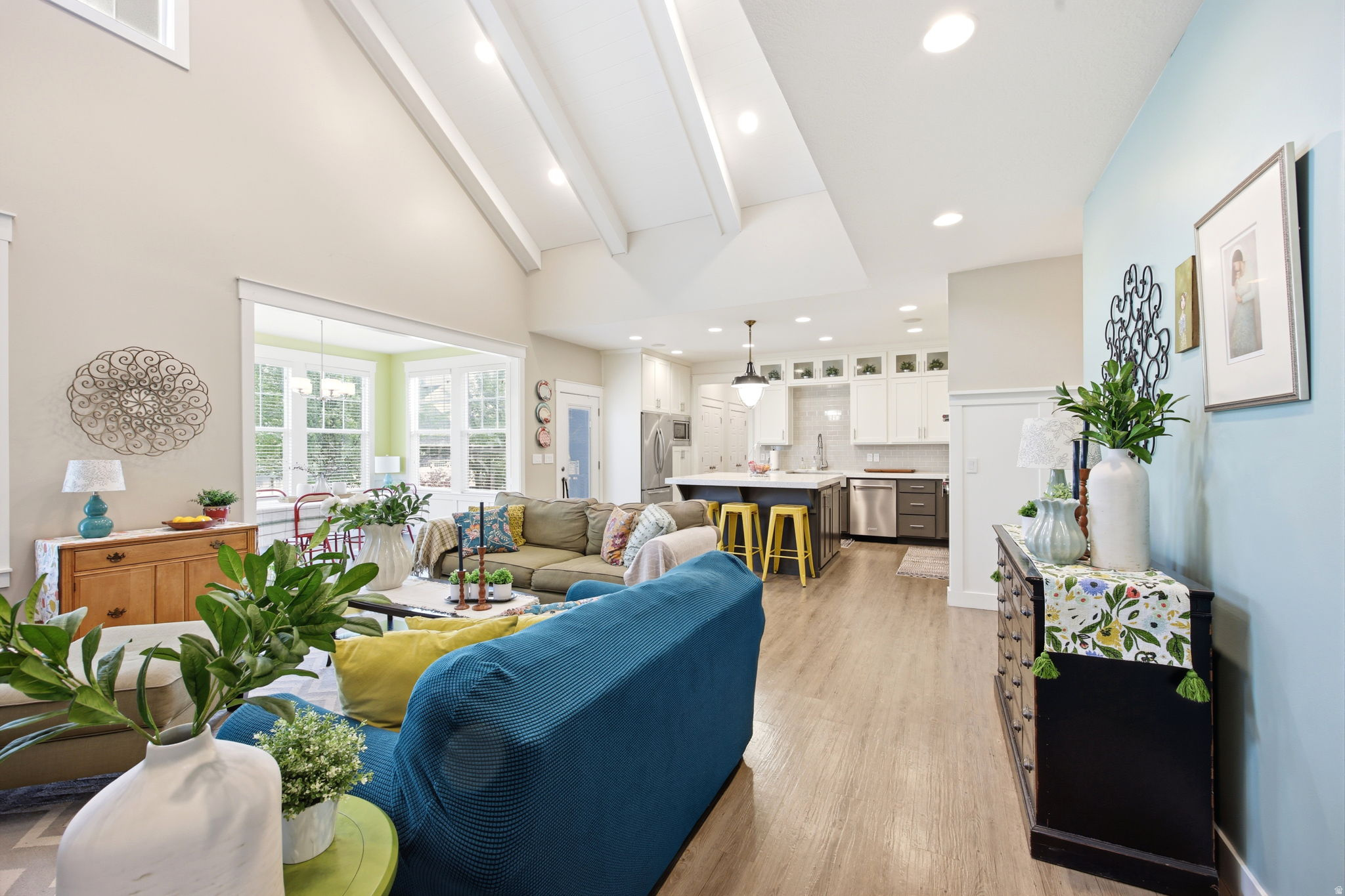 HILL FARMS - Residential
