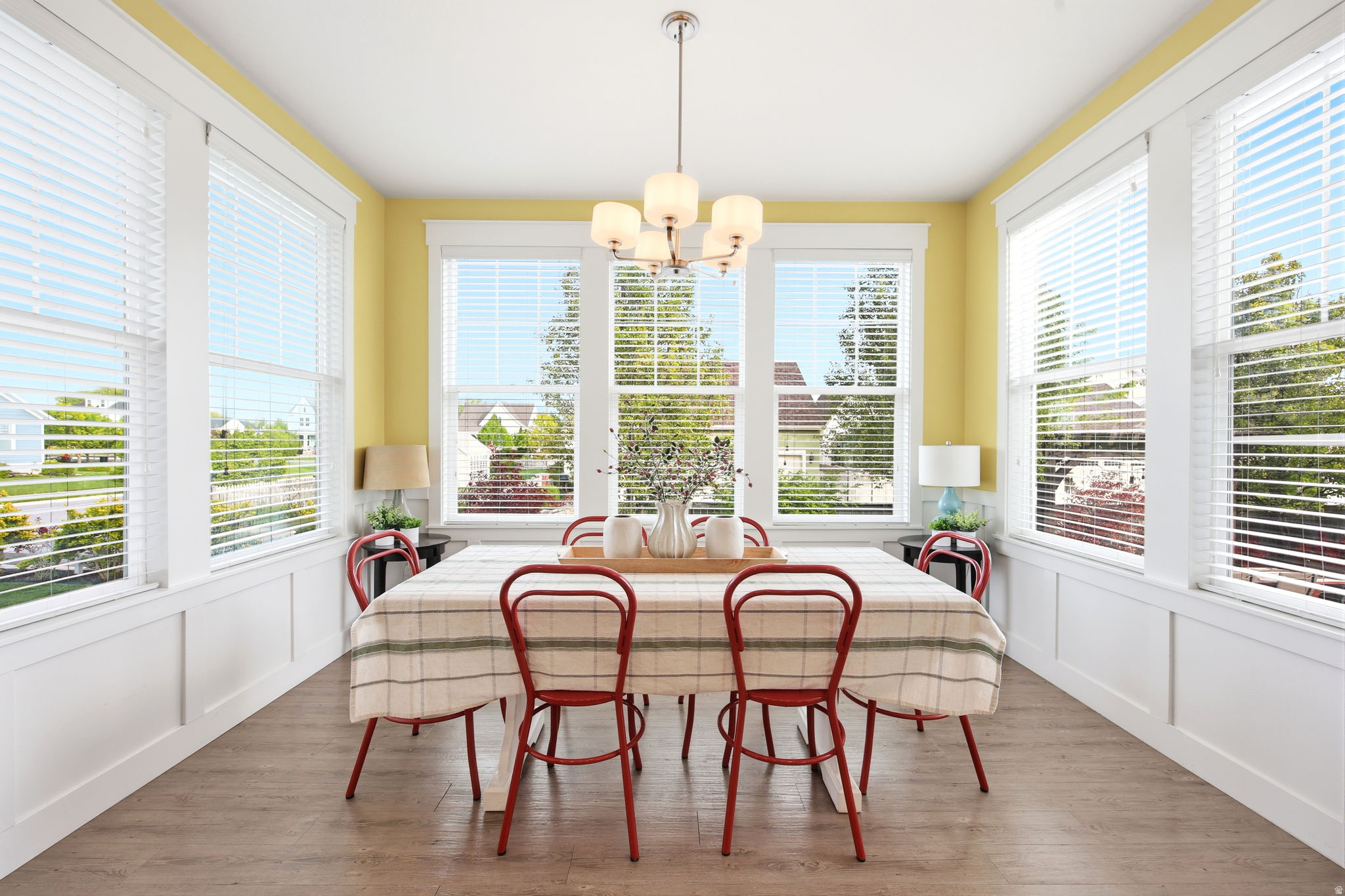 HILL FARMS - Residential