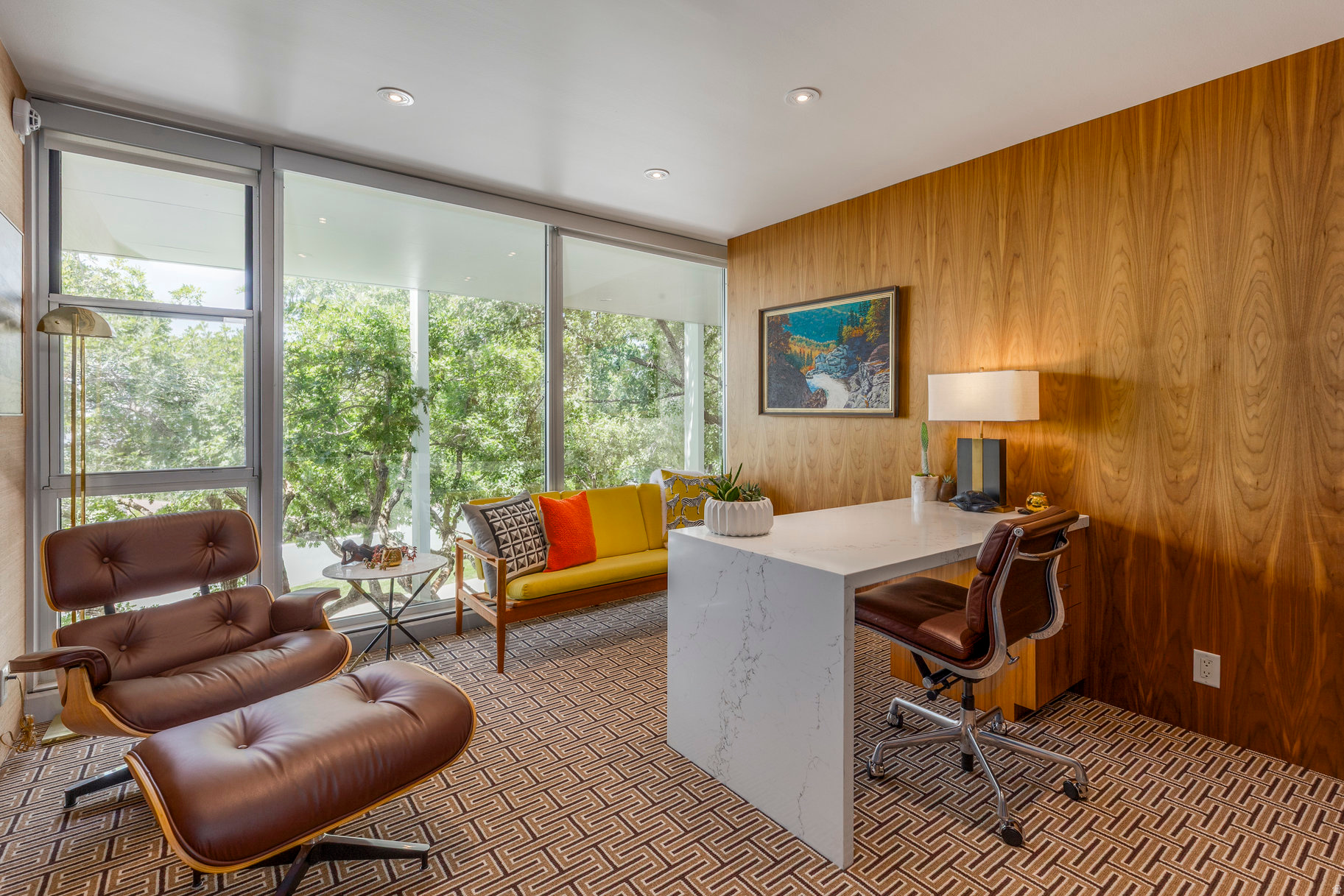 OAK HILLS PL - Residential