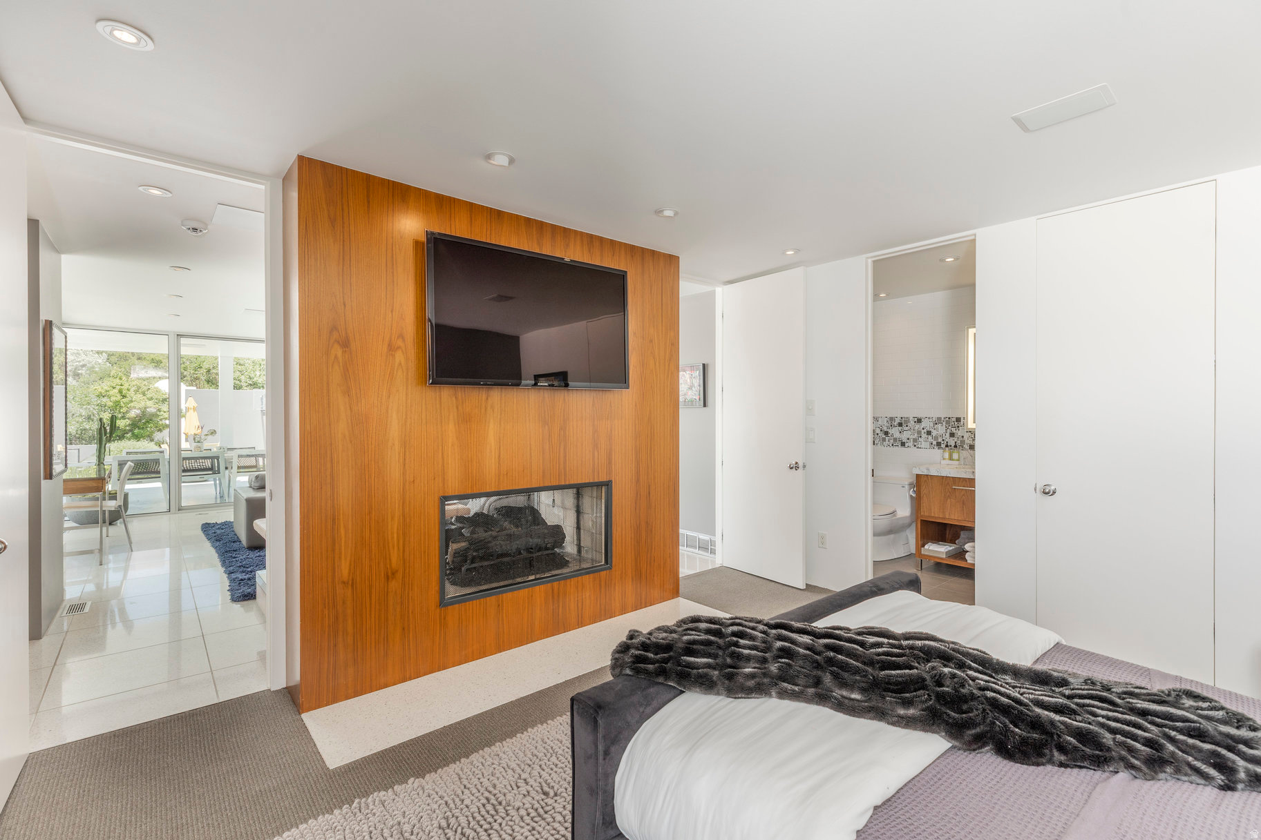 OAK HILLS PL - Residential