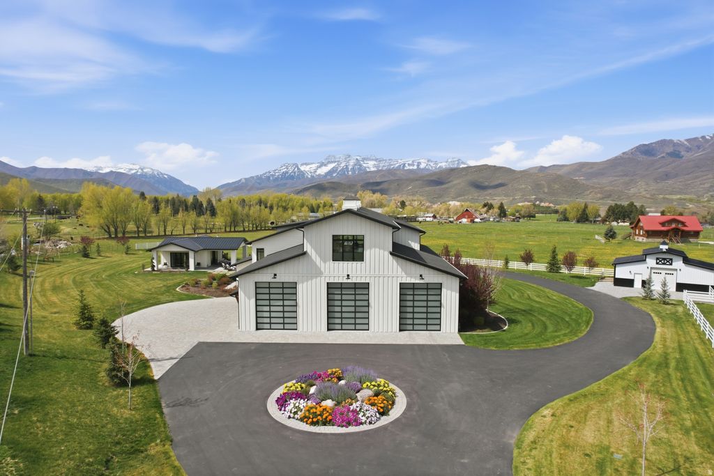 Photo of 2727 W 2400 S, Charleston, UT 84032 (MLS # 2153202)
