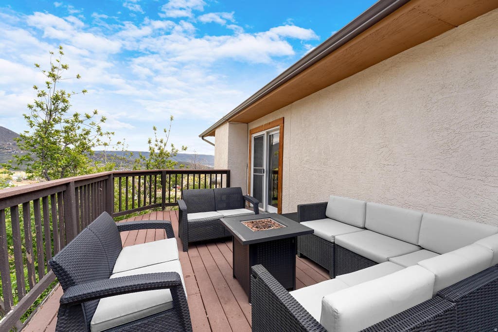 Photo of 1030 OBERLAND DR #6, Midway, UT 84049 (MLS # 2179020)