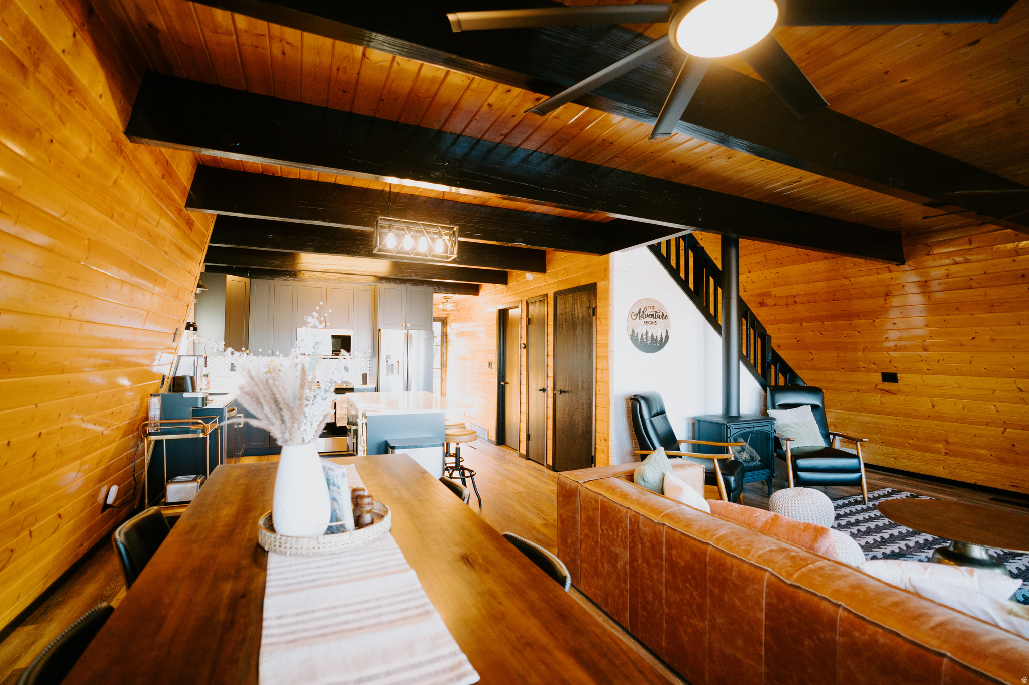 SWISS MOUNTAIN EST - Residential