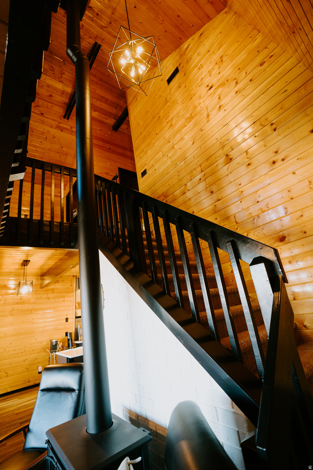 SWISS MOUNTAIN EST - Residential