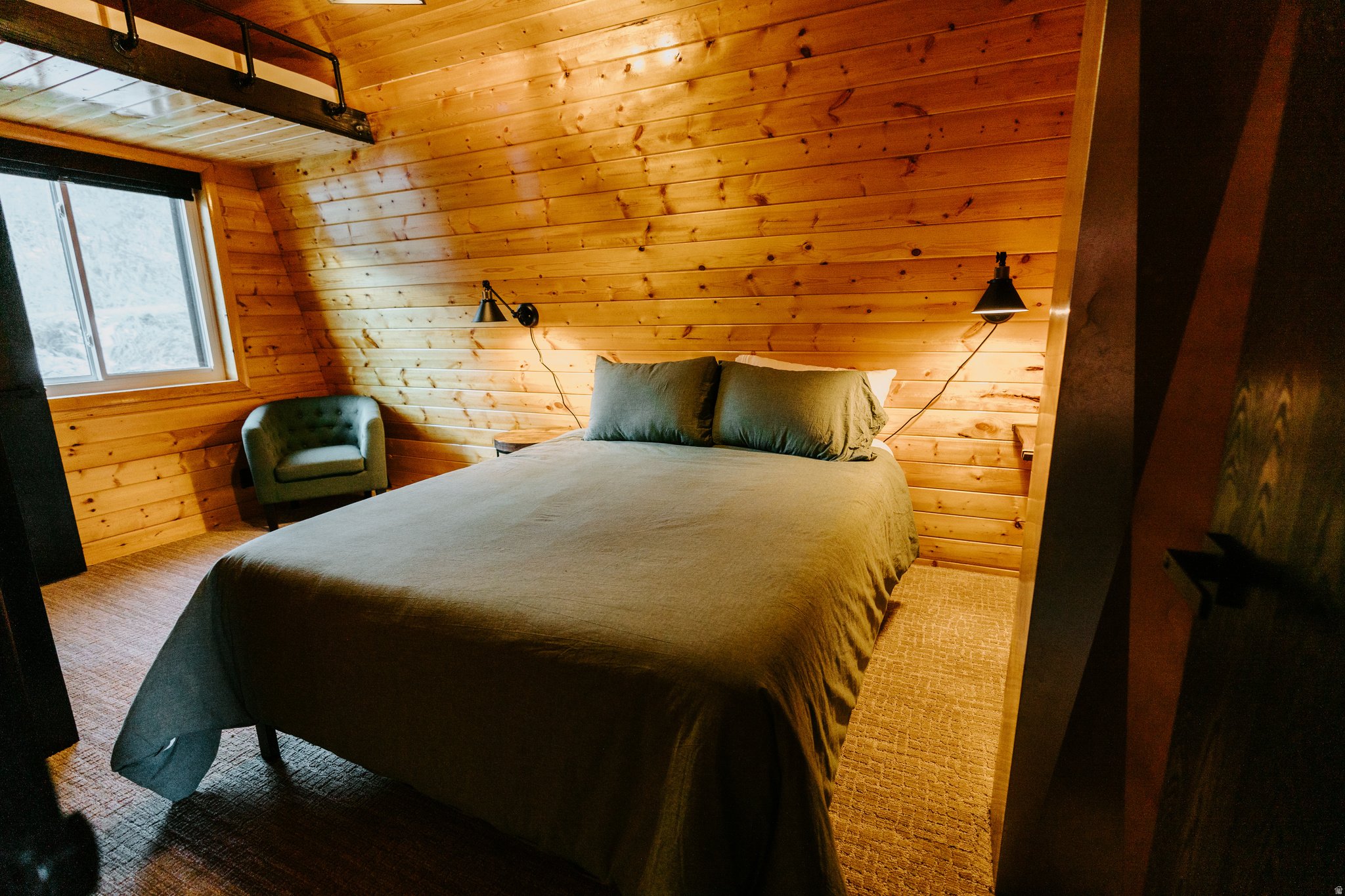 SWISS MOUNTAIN EST - Residential