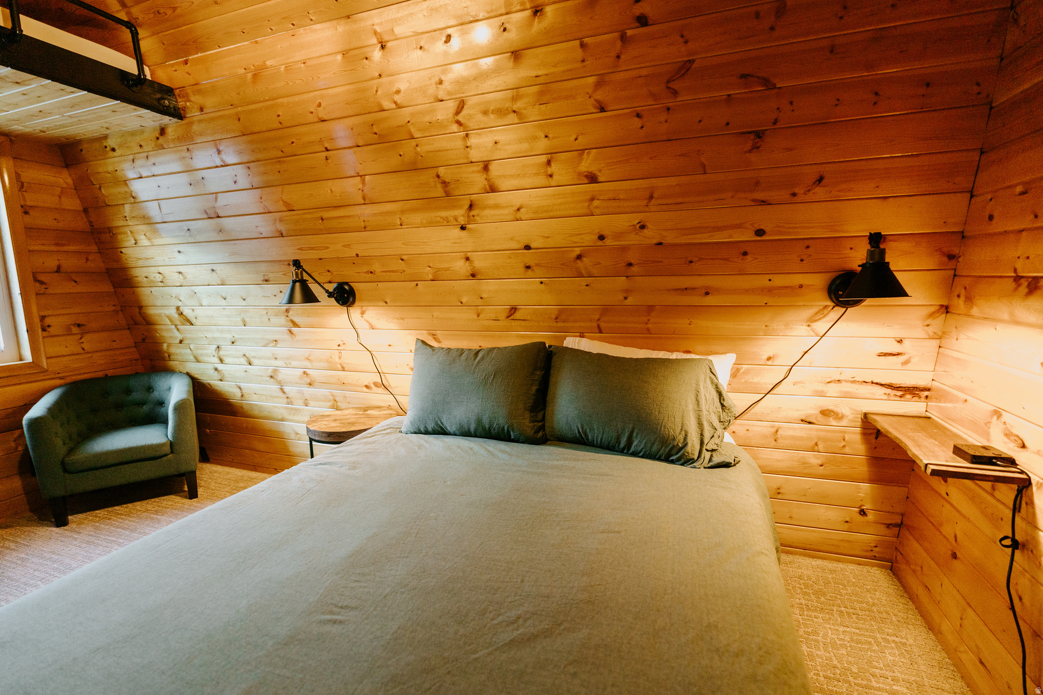 SWISS MOUNTAIN EST - Residential
