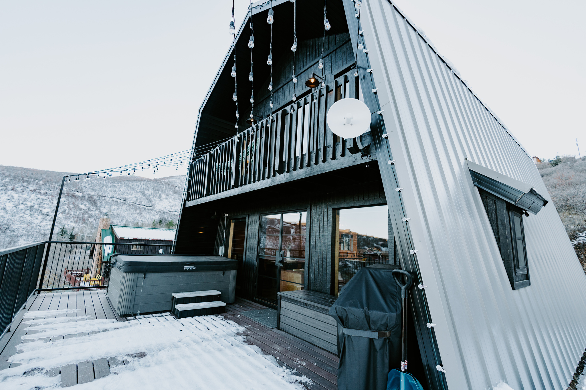 SWISS MOUNTAIN EST - Residential