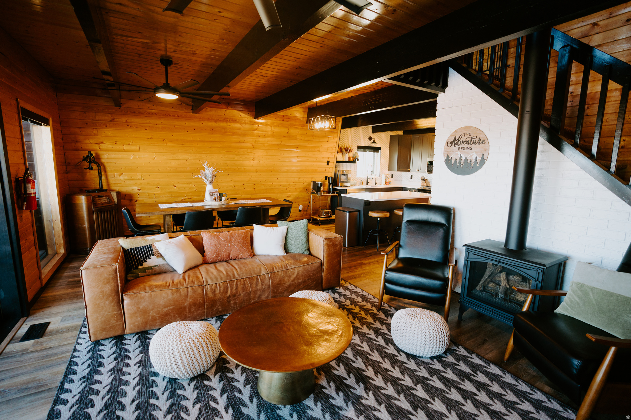 SWISS MOUNTAIN EST - Residential