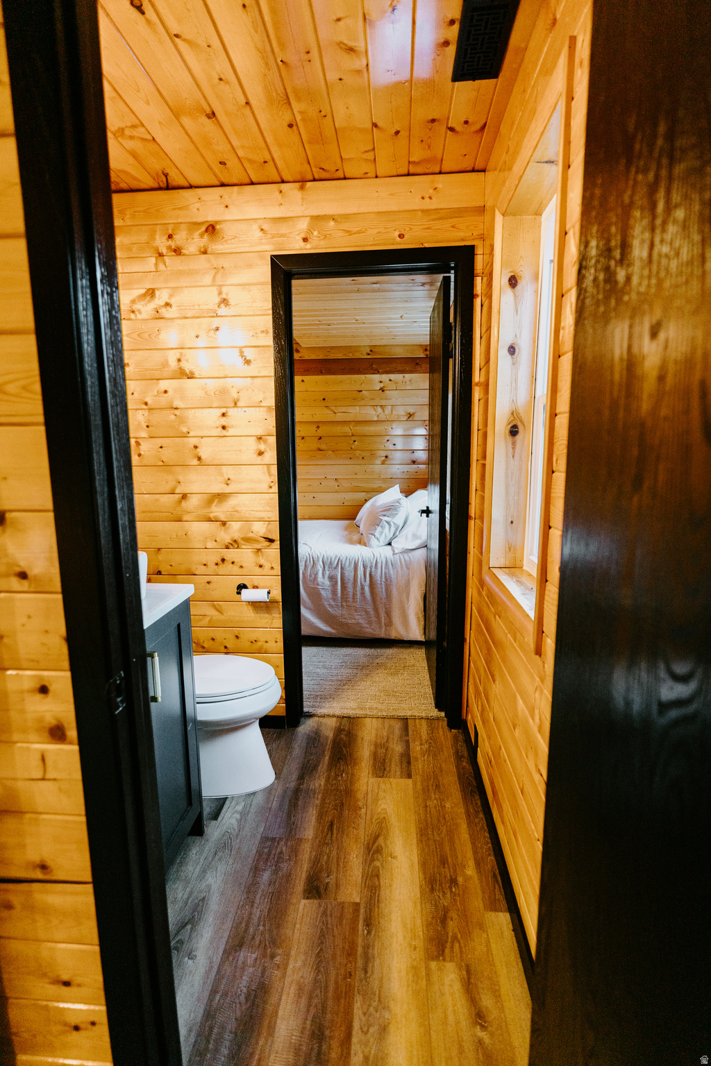 SWISS MOUNTAIN EST - Residential