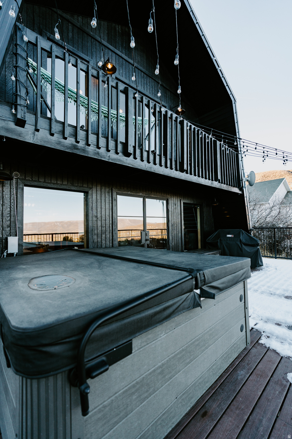 SWISS MOUNTAIN EST - Residential