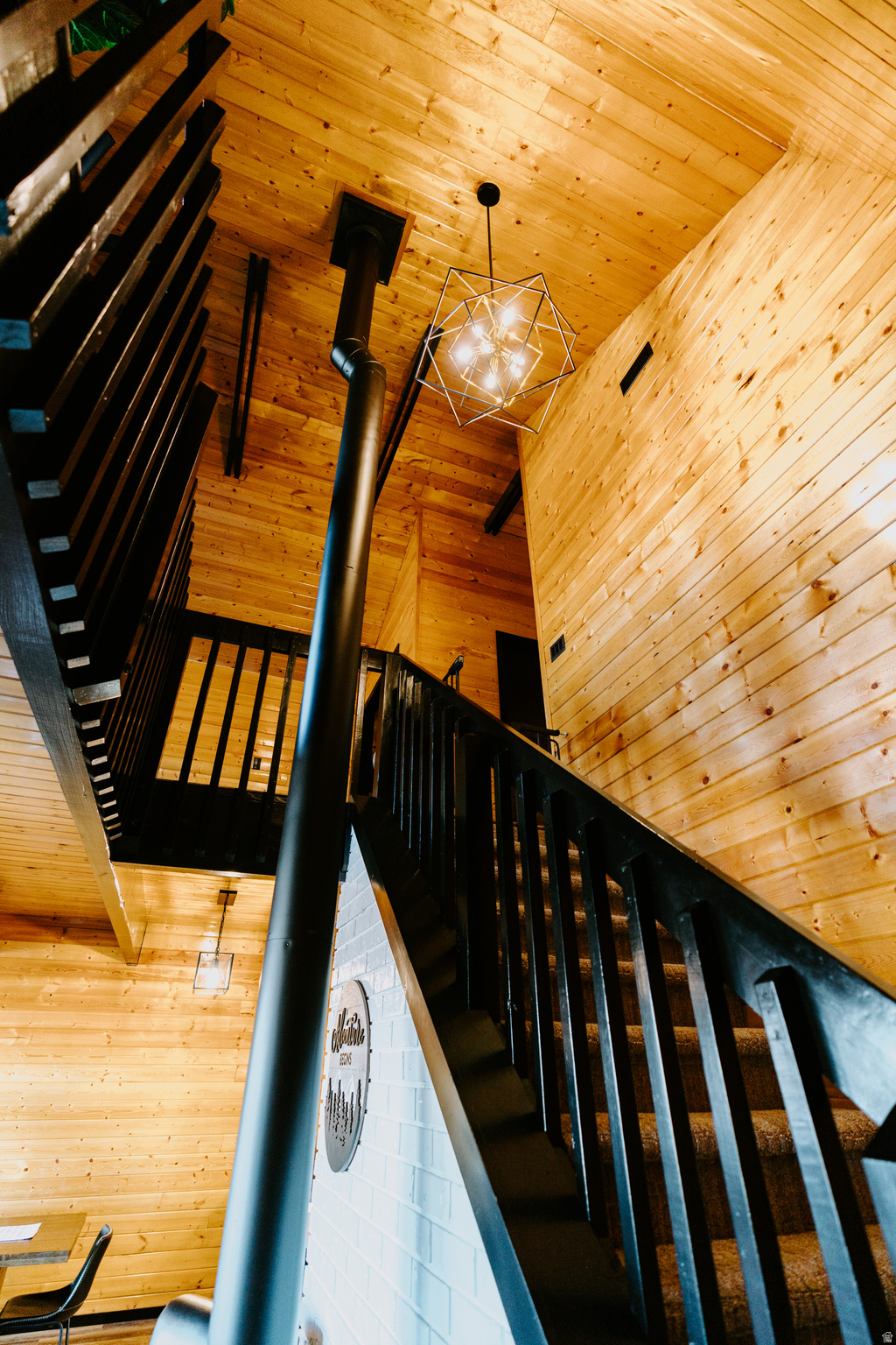 SWISS MOUNTAIN EST - Residential