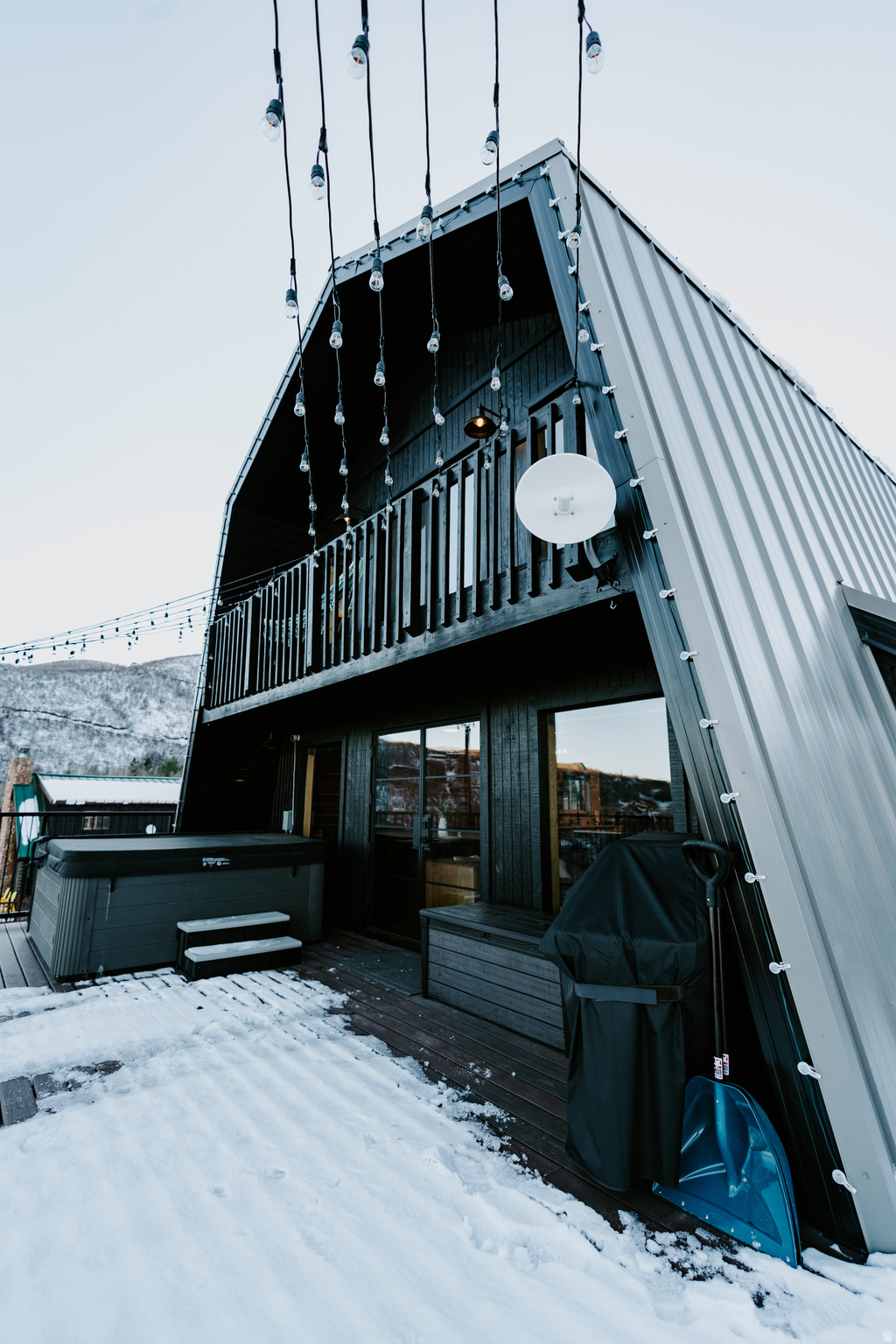 SWISS MOUNTAIN EST - Residential