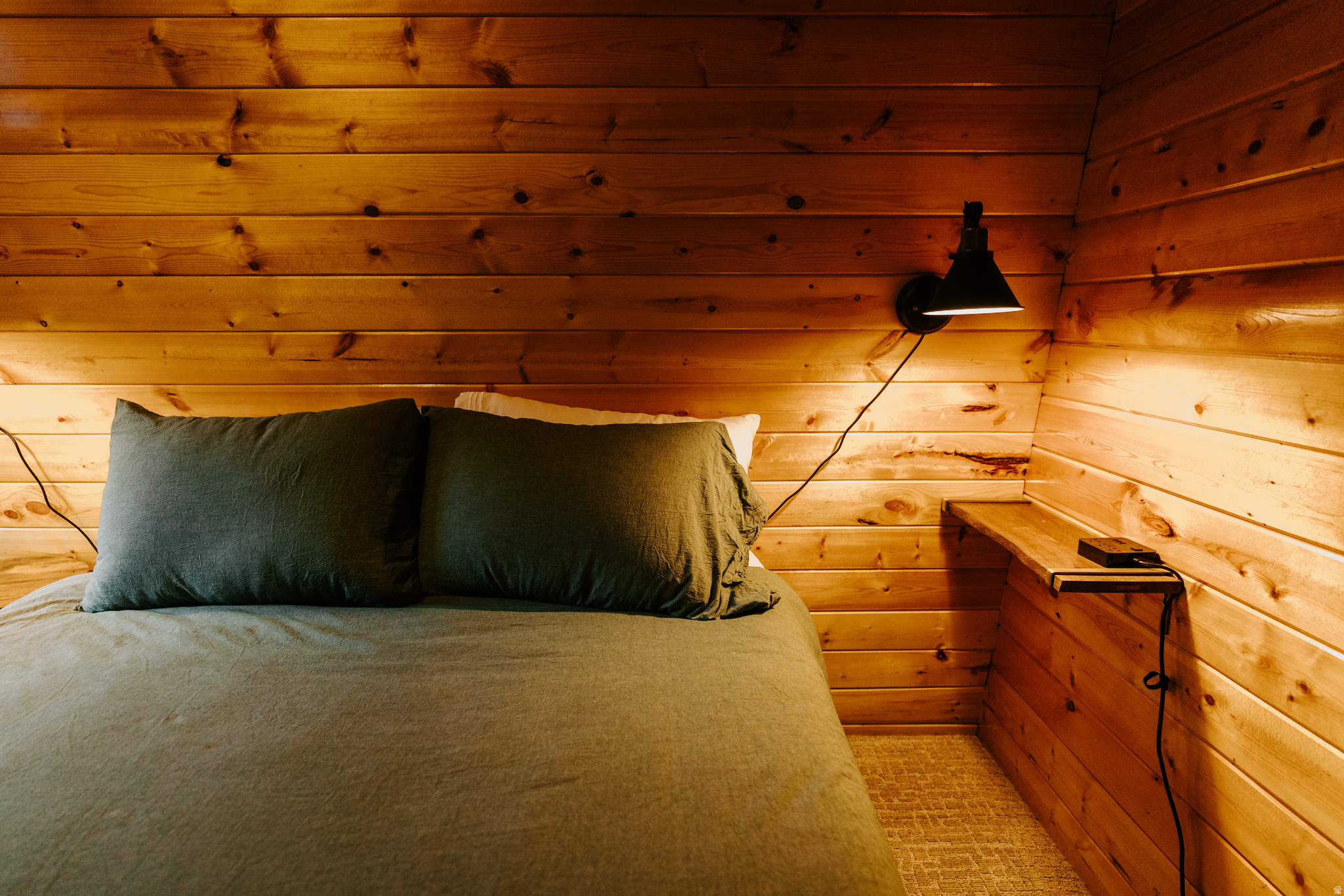 SWISS MOUNTAIN EST - Residential