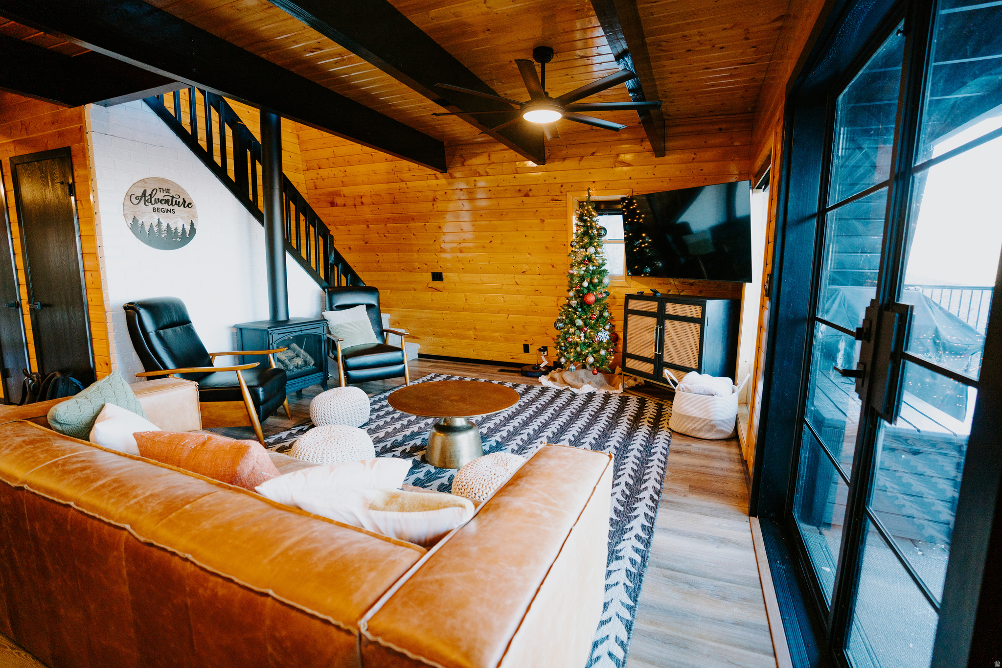 SWISS MOUNTAIN EST - Residential