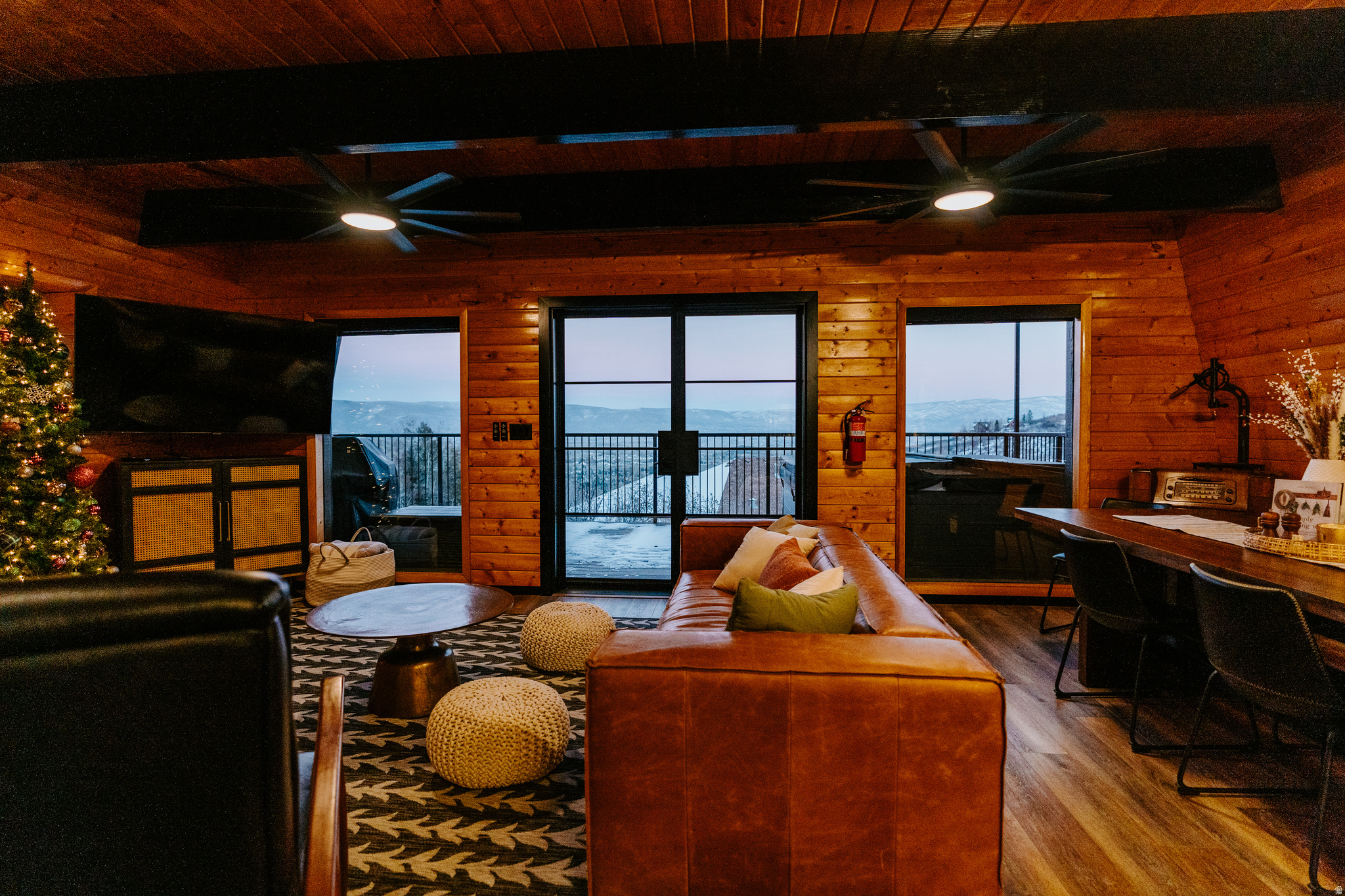 SWISS MOUNTAIN EST - Residential