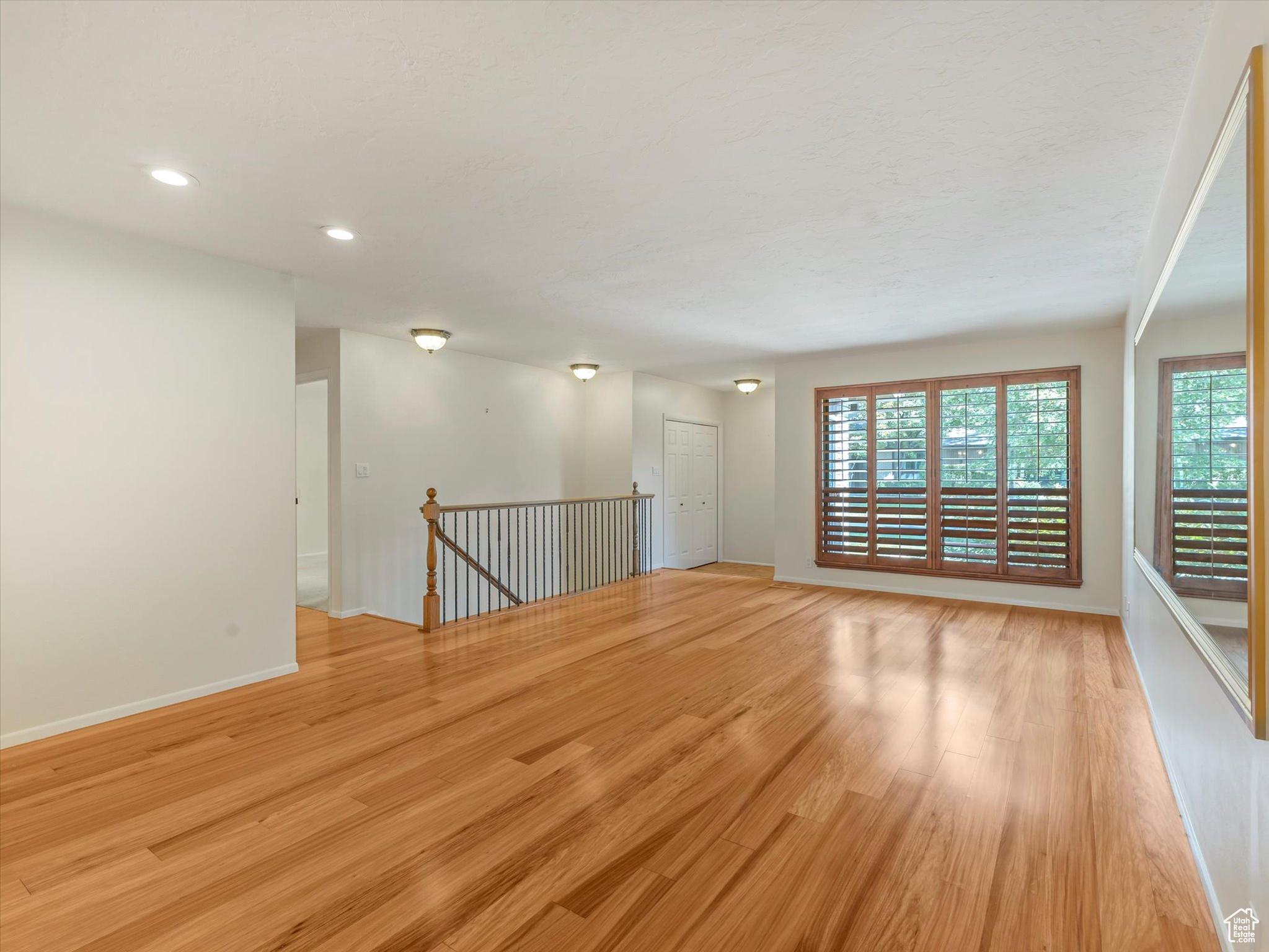 BROOKSTONE - Residential