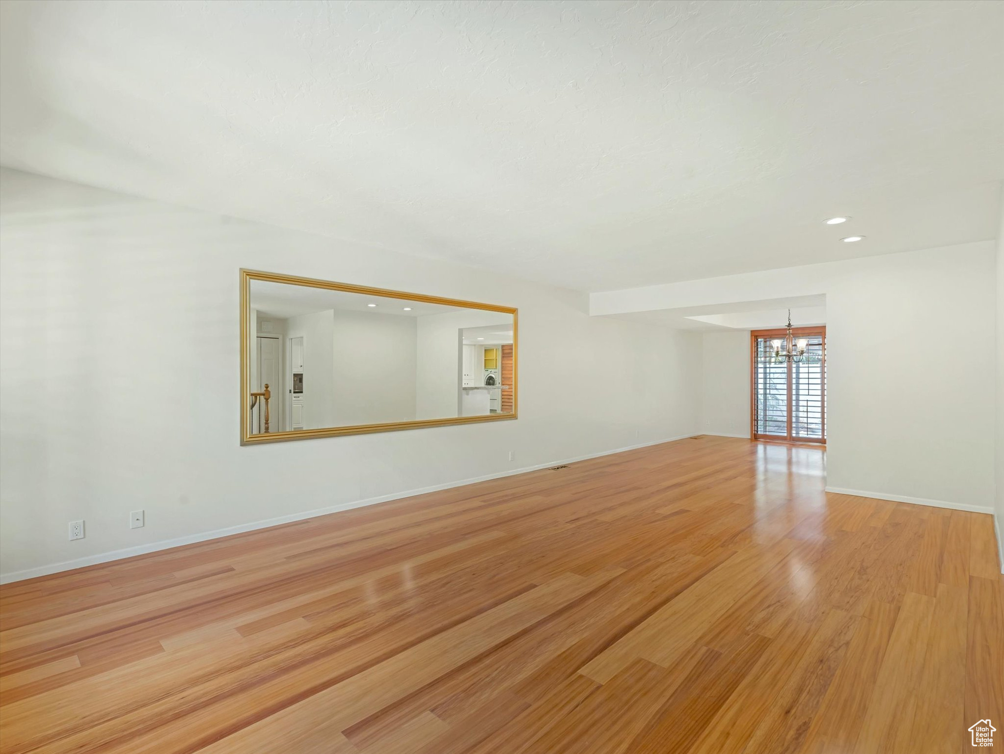 BROOKSTONE - Residential